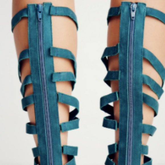 Free People Cynder Gladiator Sandal - Picture 7 of 10